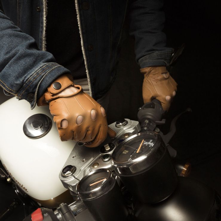 man-cafe-racer-style-motorbike